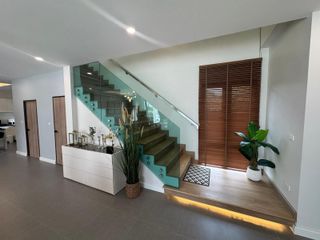 For sale and for rent 4 bedrooms house in Doi Saket, Chiang Mai