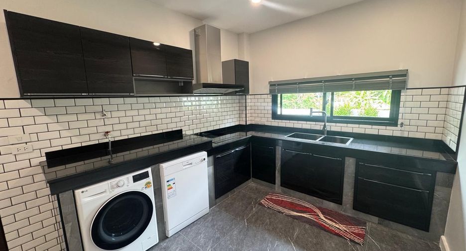 For sale and for rent 4 bedrooms house in Doi Saket, Chiang Mai