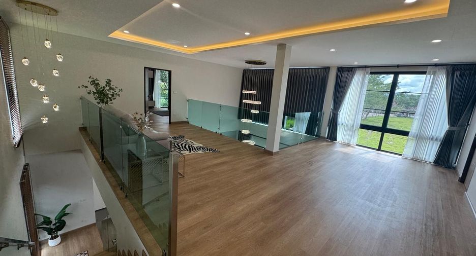 For sale and for rent 4 bedrooms house in Doi Saket, Chiang Mai