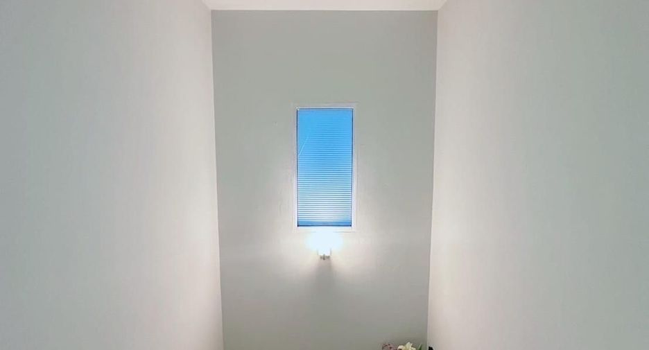 For rent 3 ベッドルーム house in Saraphi, Chiang Mai