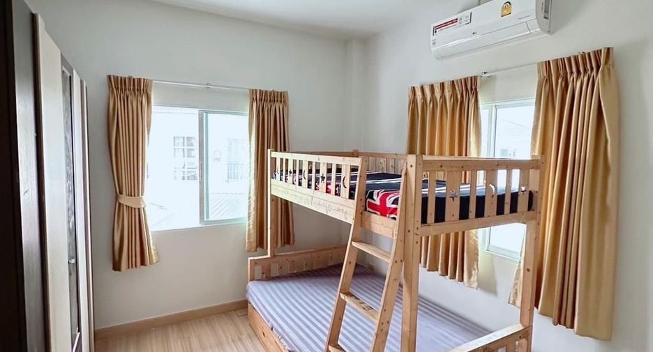 For rent 3 ベッドルーム house in Saraphi, Chiang Mai