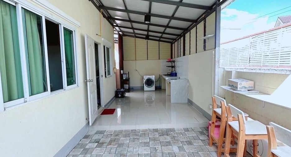For rent 3 ベッドルーム house in Saraphi, Chiang Mai