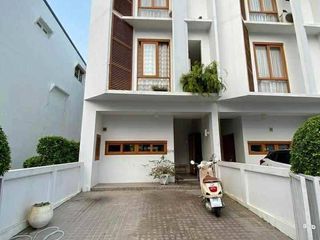 For sale and for rent 3 bedrooms townhouse in Mueang Chiang Mai, Chiang Mai