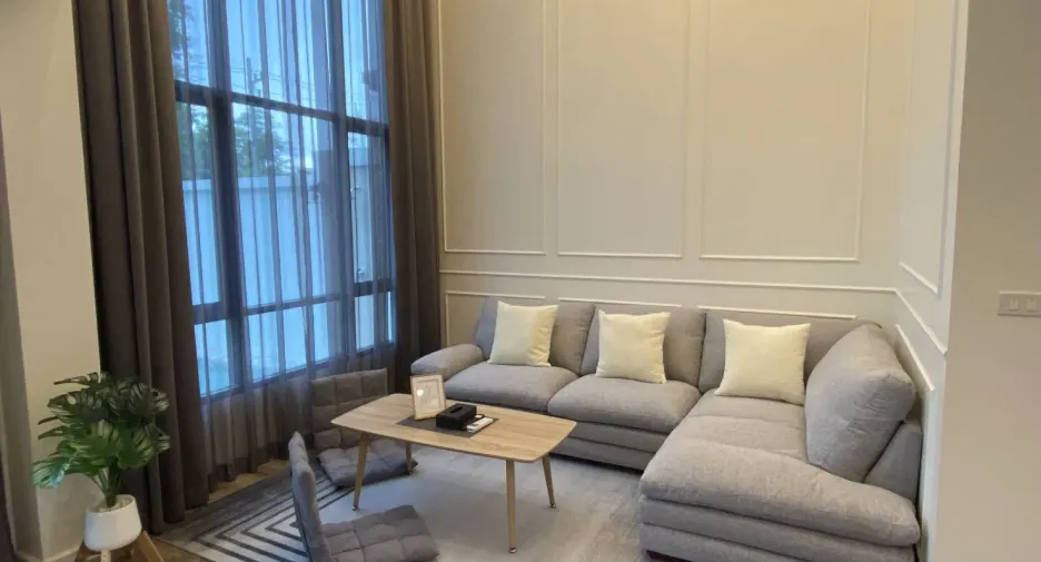 For sale 4 bedrooms villa in Mueang Chiang Mai, Chiang Mai