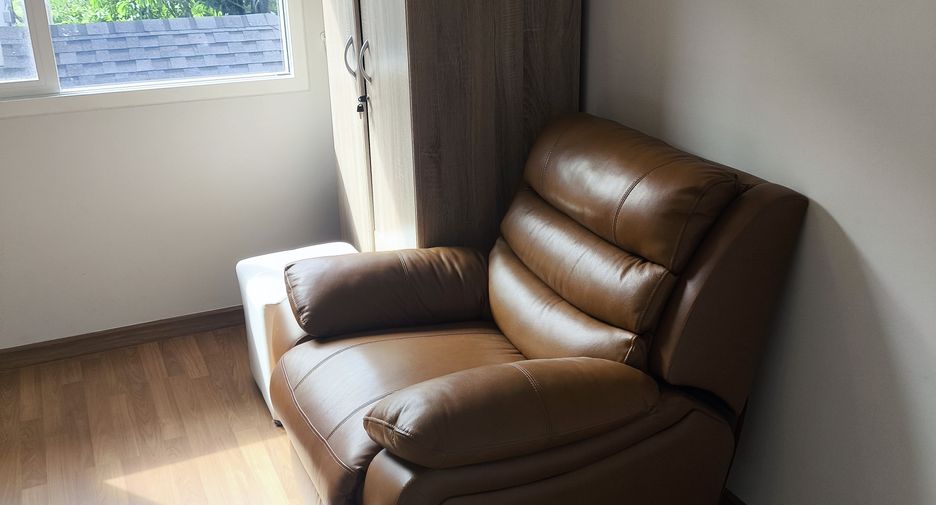 Haus zum Kauf mit 4 Zimmer in Mueang Chiang Mai, Chiang Mai