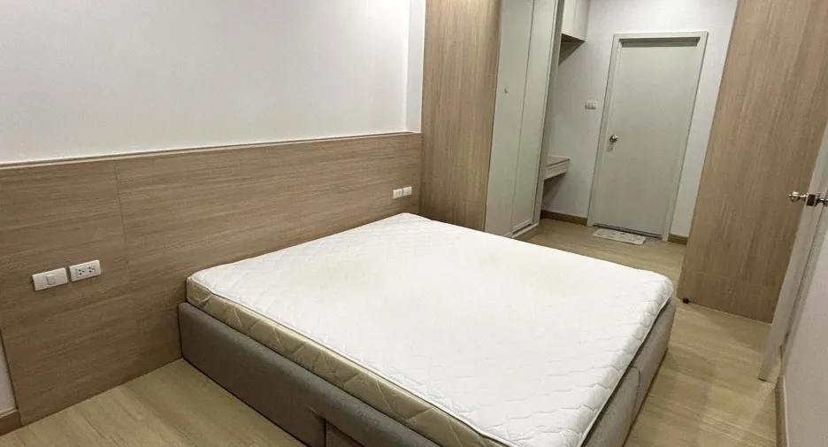 For sale and for rent 2 bedrooms condo in Khlong San, Bangkok