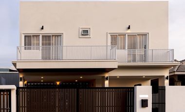 For sale and for rent 5 bedrooms villa in Saraphi, Chiang Mai