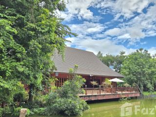 Casa en venta de 7 habitaciones en San Kamphaeng, Chiang Mai