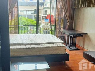Gewerbefläche zum Kauf mit 1 Zimmer in Khlong Toei, Bangkok