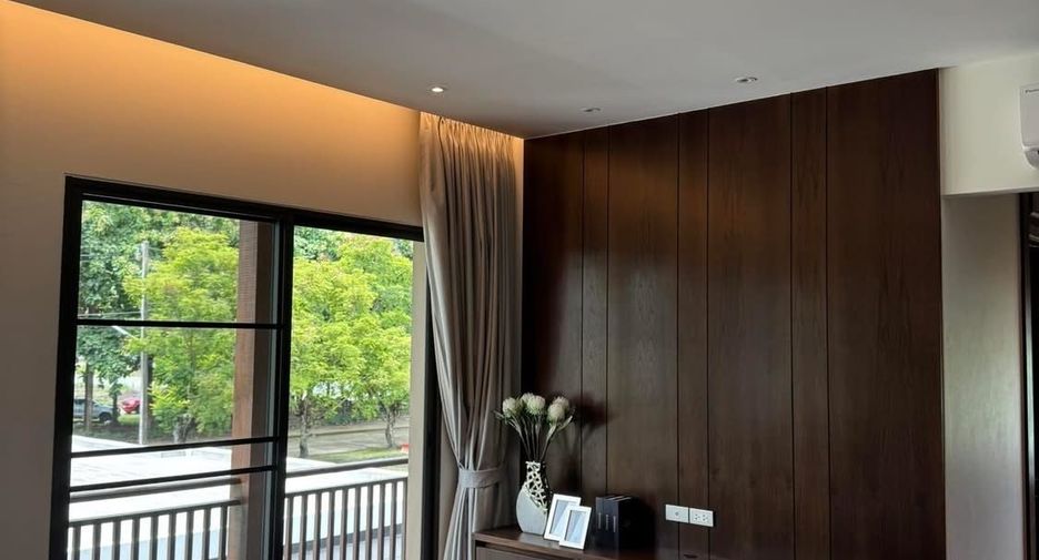For sale and for rent 4 bedrooms villa in Mae Rim, Chiang Mai
