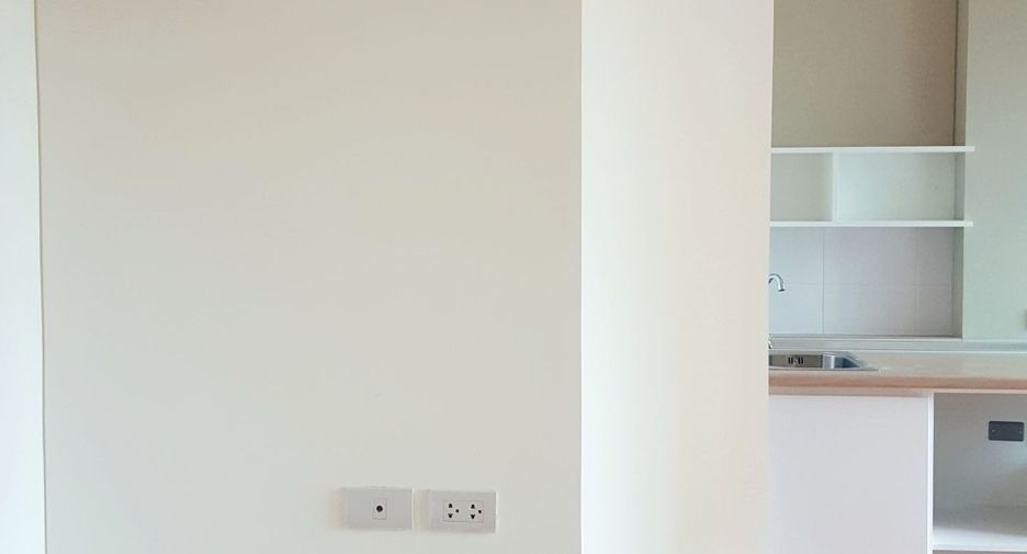 For sale studio condo in Phasi Charoen, Bangkok