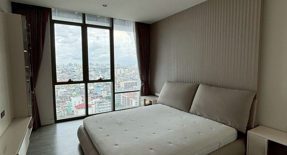 For sale 2 bedrooms condo in Khlong San, Bangkok