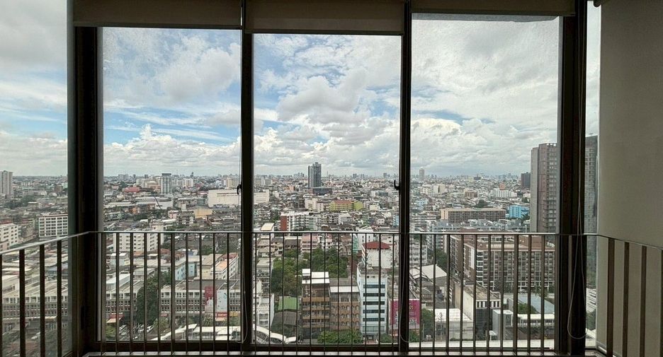For sale 2 bedrooms condo in Khlong San, Bangkok