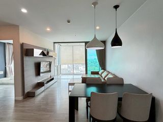 For sale 2 ベッドルーム condo in Khlong San, Bangkok