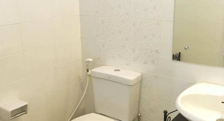 For sale 3 bedrooms townhouse in Mueang Chiang Mai, Chiang Mai