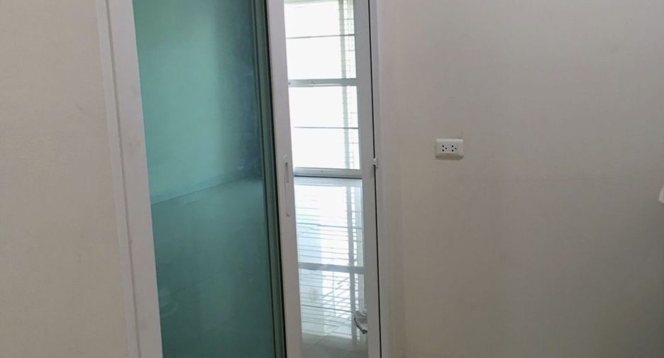 For sale 3 bedrooms townhouse in Mueang Chiang Mai, Chiang Mai