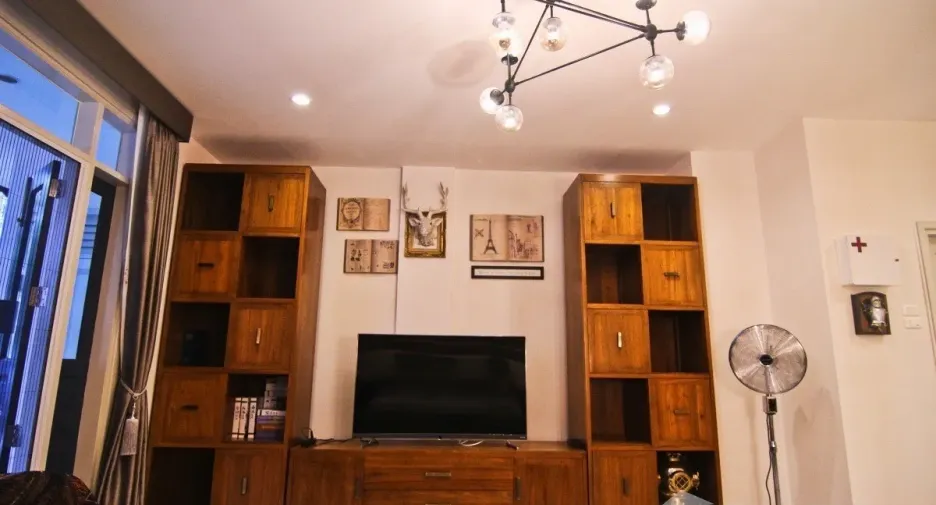 For sale and for rent 4 bedrooms townhouse in Phra Khanong, Bangkok
