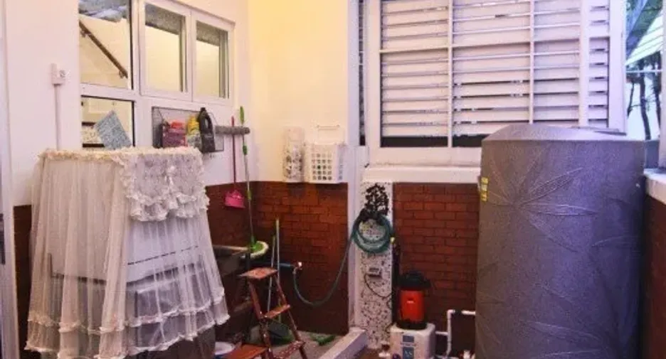 For sale and for rent 4 bedrooms townhouse in Phra Khanong, Bangkok