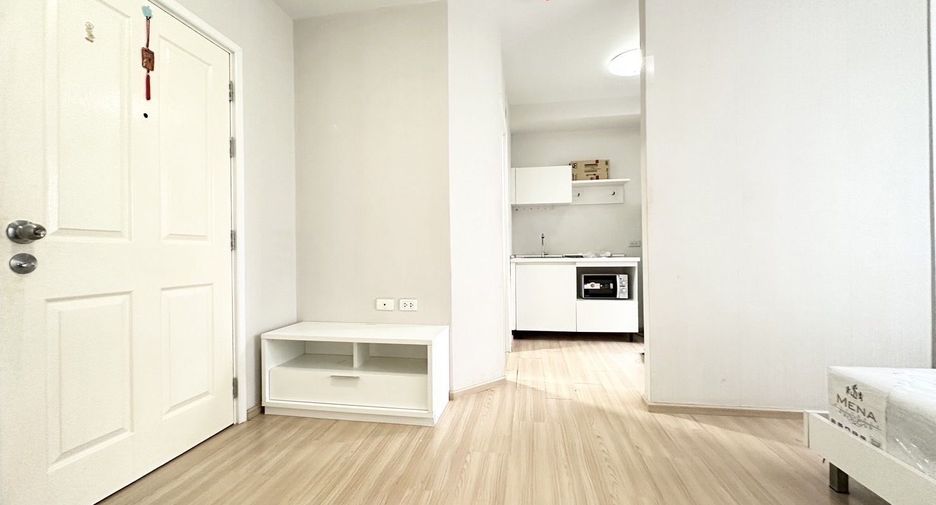 For rent 1 bed condo in Wang Thonglang, Bangkok