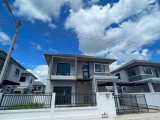 For Rent 3 Bedroom House In San Kamphaeng, Chiang Mai