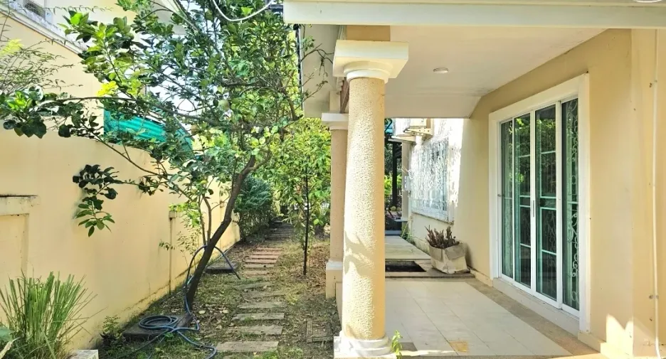 For sale 4 bedrooms house in Doi Saket, Chiang Mai