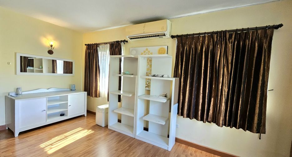 For sale 4 bedrooms house in Doi Saket, Chiang Mai