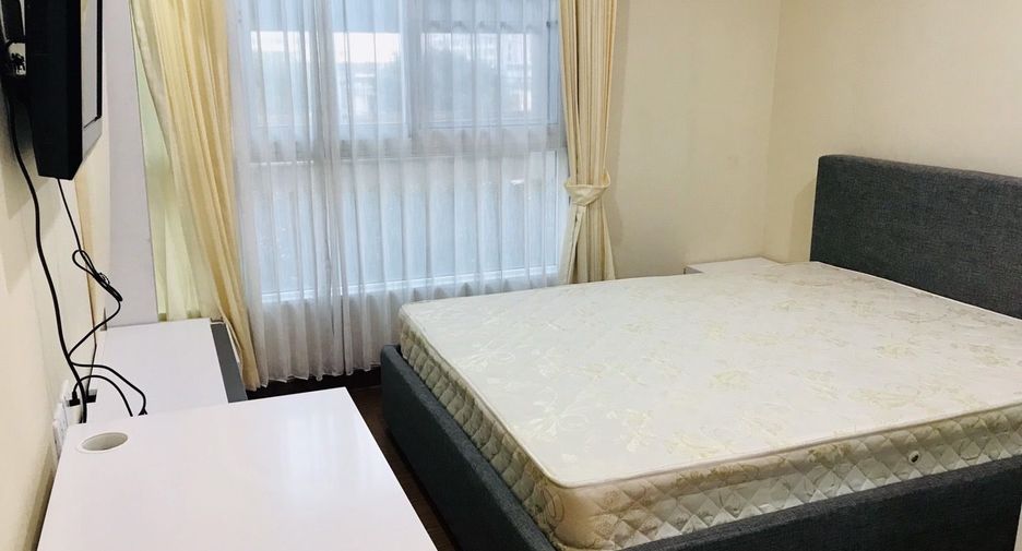 For sale 2 bedrooms condo in Khlong Toei, Bangkok
