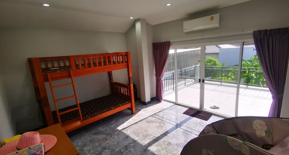 À vendre 5 chambres maison à Bang Khae, Bangkok