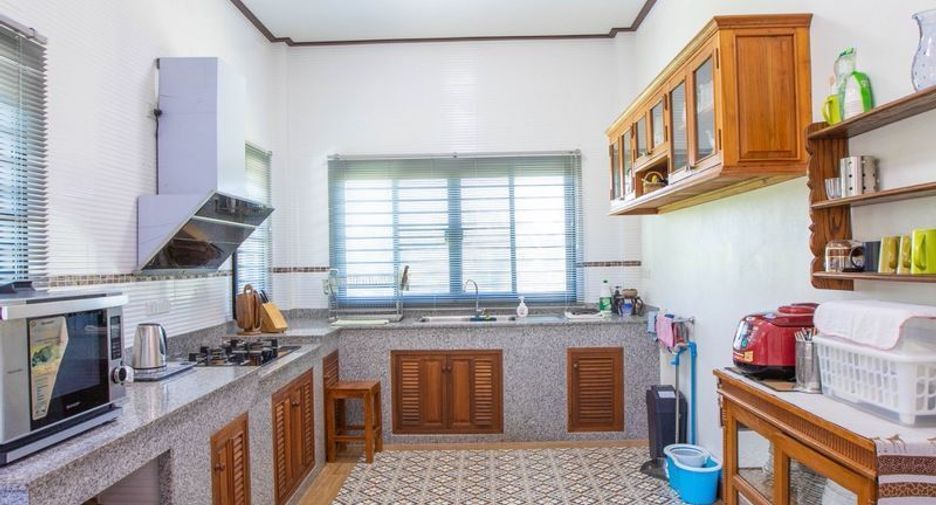 For sale 3 bedrooms house in Hang Dong, Chiang Mai