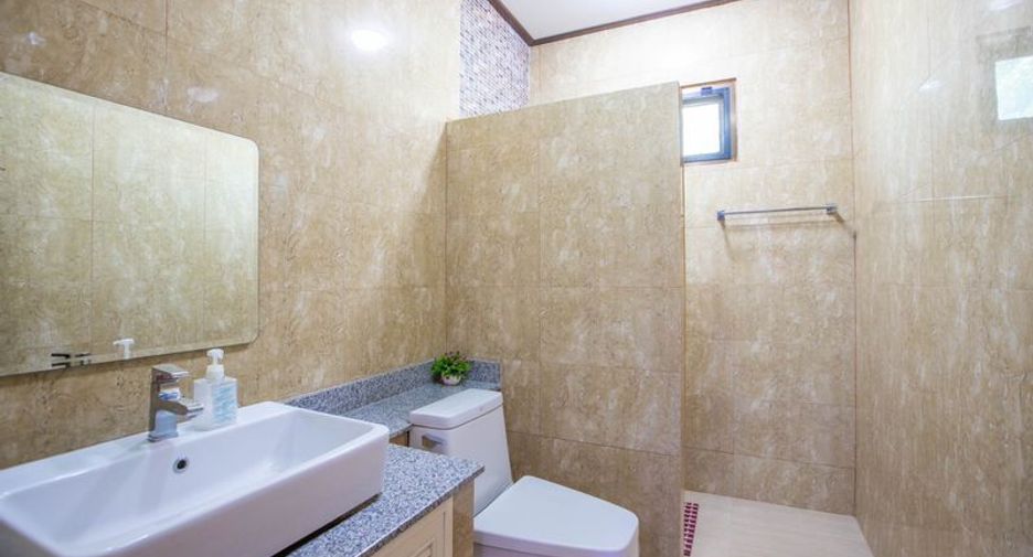 For sale 3 bedrooms house in Hang Dong, Chiang Mai