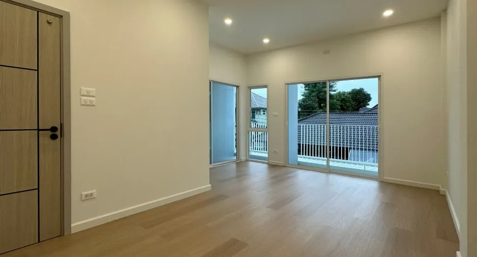 Reihenhaus zum Kauf mit 4 Zimmer in Mueang Chiang Mai, Chiang Mai