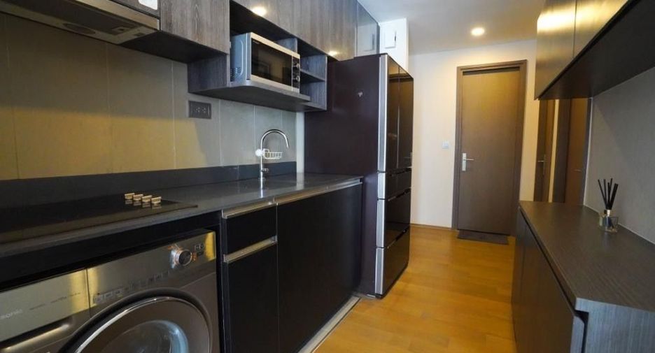 Wohnung zum Kauf und zur Miete mit 2 Zimmer in Bang Rak, Bangkok