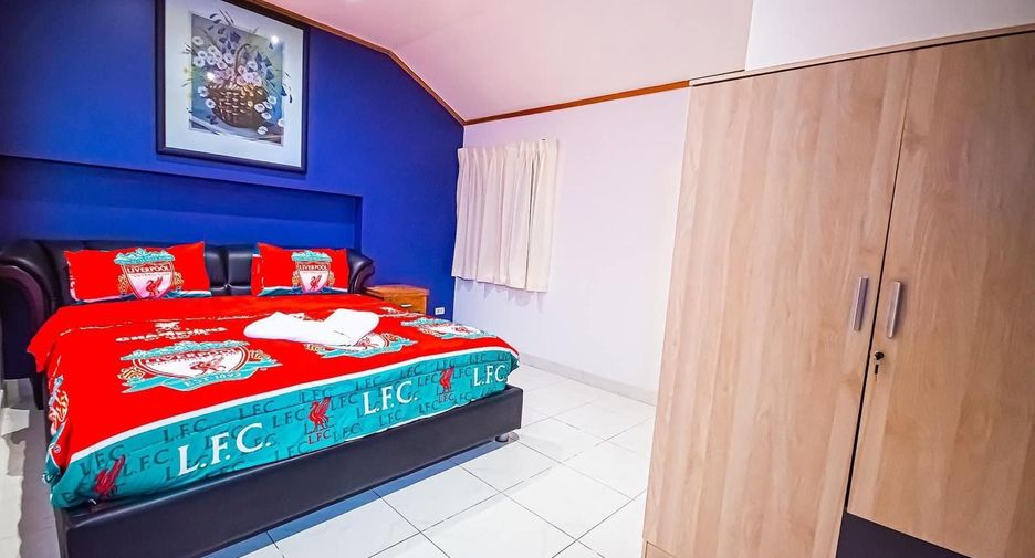 Casa en alquiler de 3 habitaciones en Bang Lamung, Chonburi