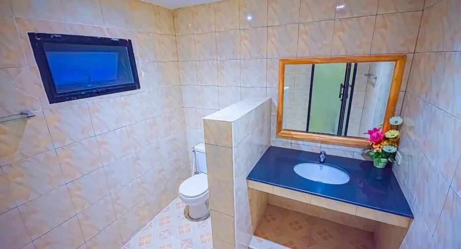Casa en alquiler de 3 habitaciones en Bang Lamung, Chonburi