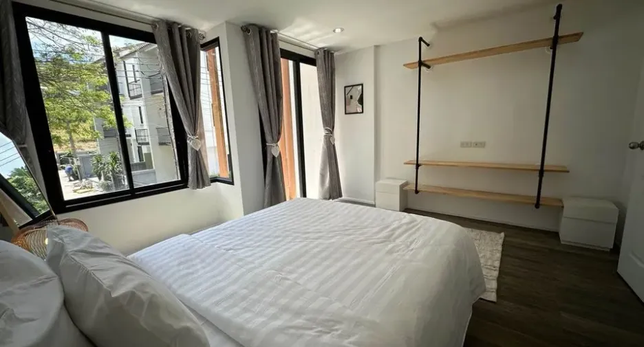For rent 3 bedrooms townhouse in Ko Samui, Surat Thani