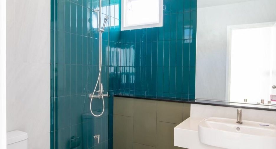 For sale 4 ベッドルーム house in San Sai, Chiang Mai