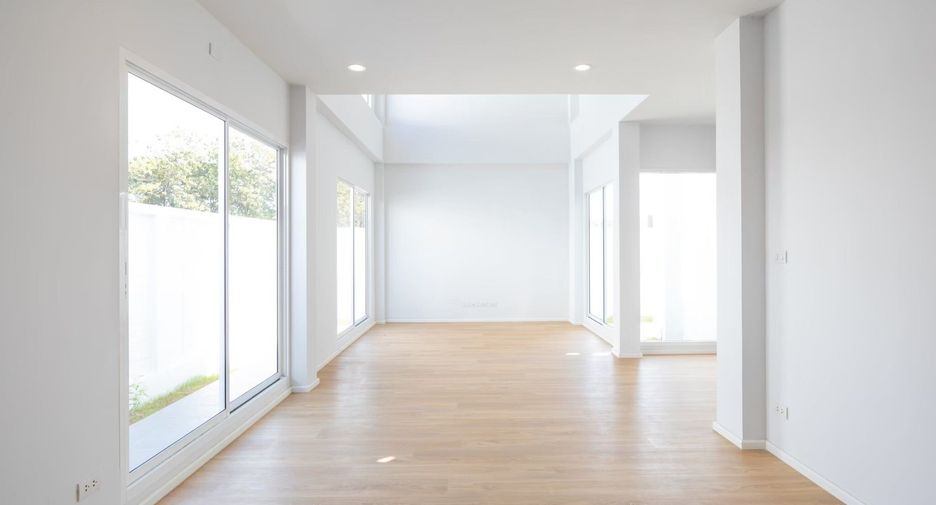 For sale 4 ベッドルーム house in San Sai, Chiang Mai