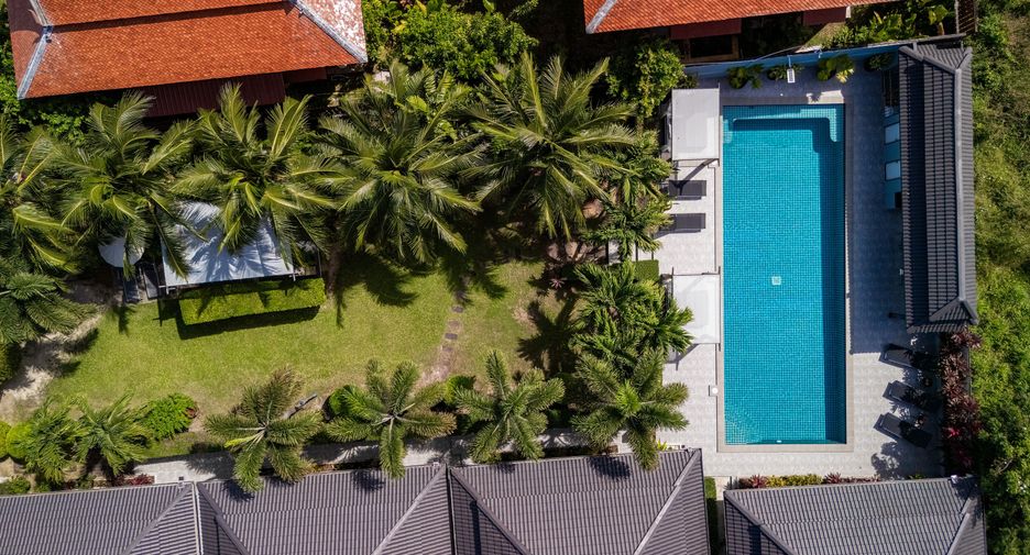 Villa en alquiler de 3 habitaciones en Mueang Phuket, Phuket