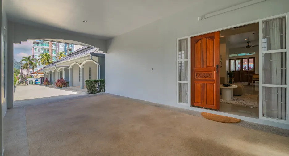 Villa en alquiler de 3 habitaciones en Mueang Phuket, Phuket