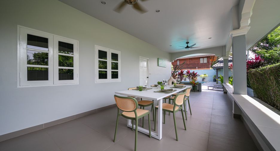 Villa en alquiler de 3 habitaciones en Mueang Phuket, Phuket