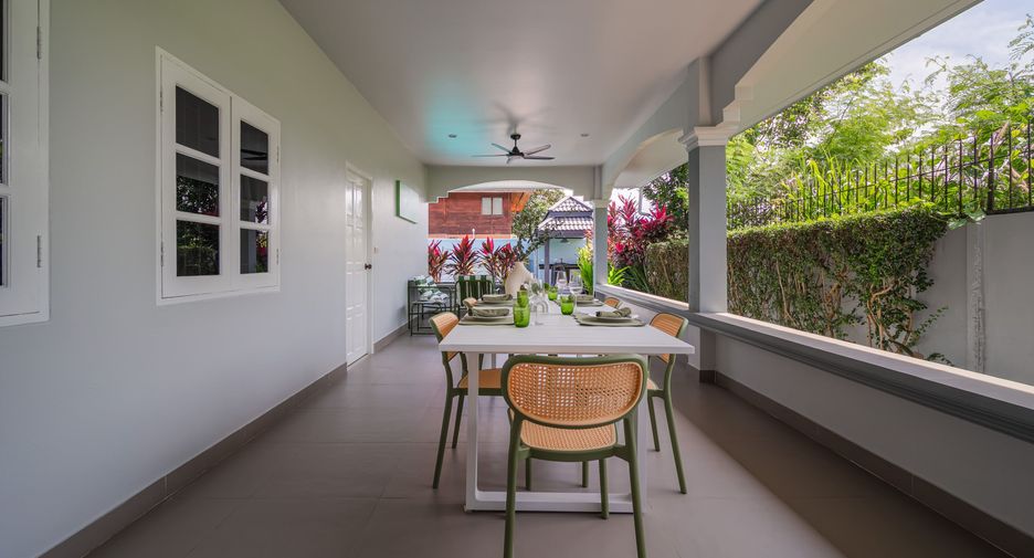 Villa en alquiler de 3 habitaciones en Mueang Phuket, Phuket