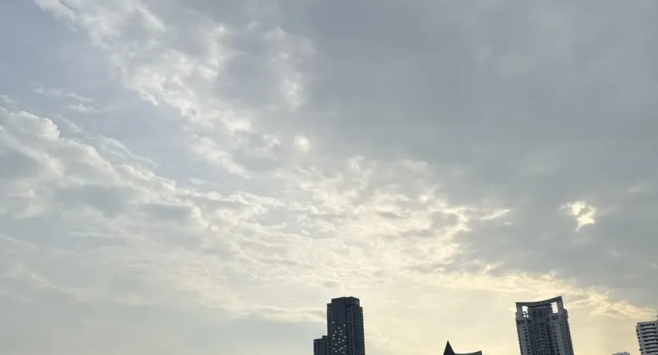 For sale 2 bedrooms condo in Watthana, Bangkok