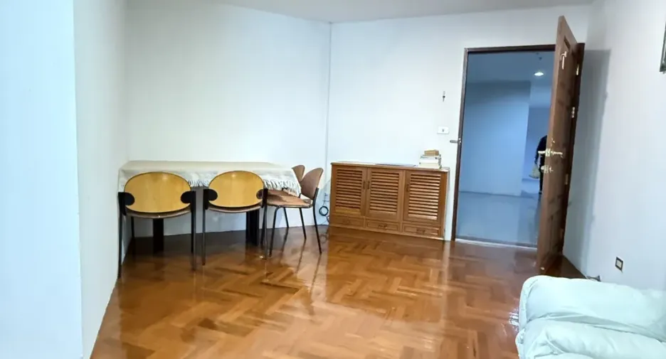 For sale 2 bedrooms condo in Watthana, Bangkok