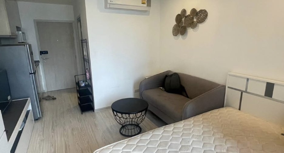Condo en alquiler de 1 habitaciones en Bang Sue, Bangkok