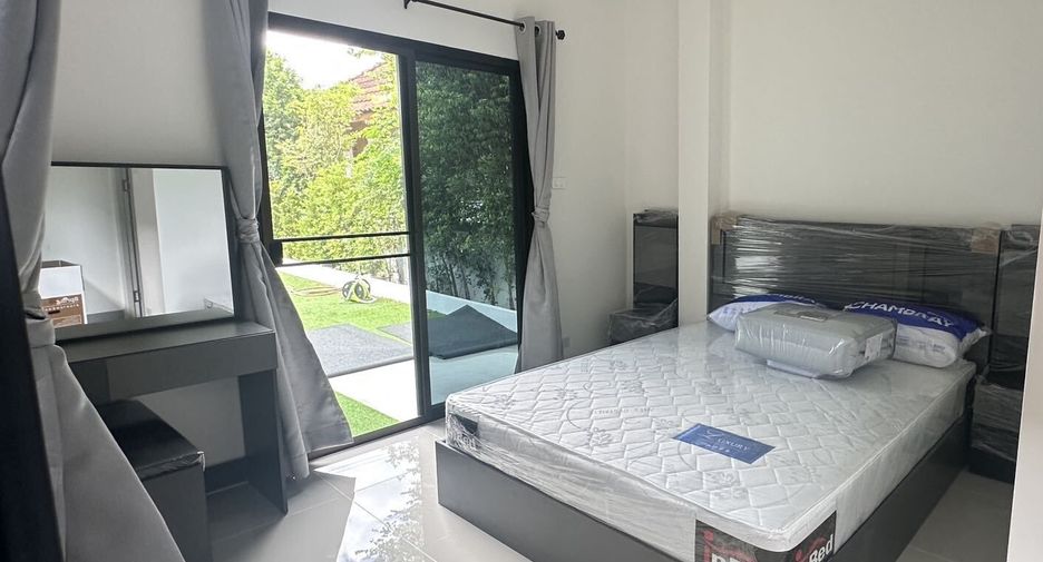 For rent 5 bedrooms villa in Bang Lamung, Chonburi