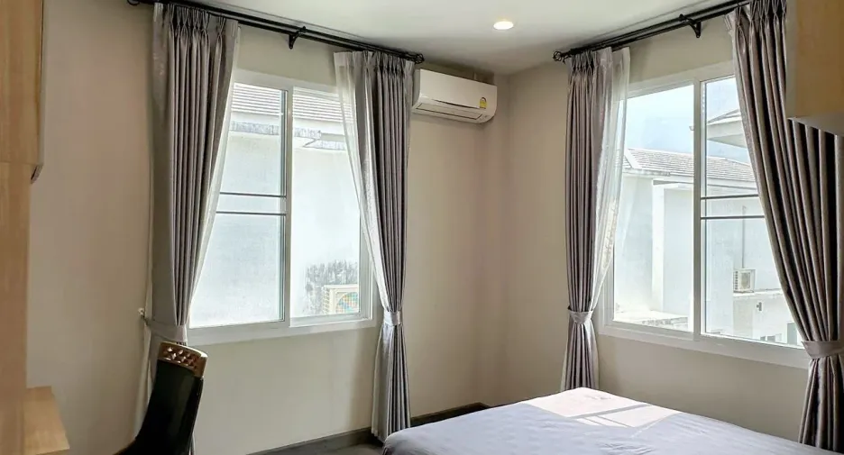 For rent 5 bedrooms house in Mae Rim, Chiang Mai