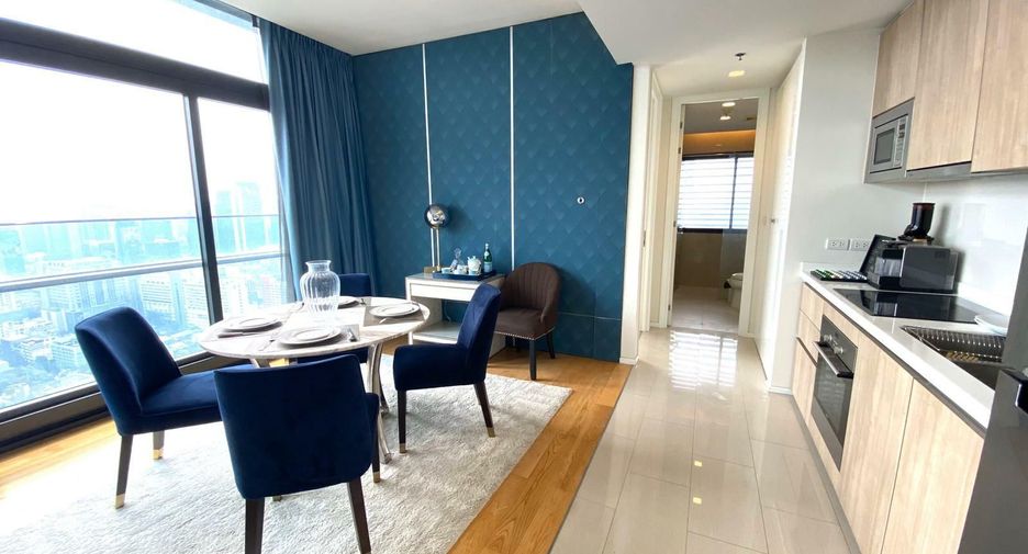 À vendre et à louer 2 chambres condo à Watthana, Bangkok