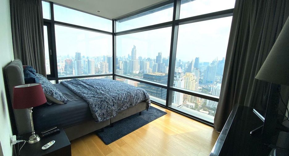 À vendre et à louer 2 chambres condo à Watthana, Bangkok