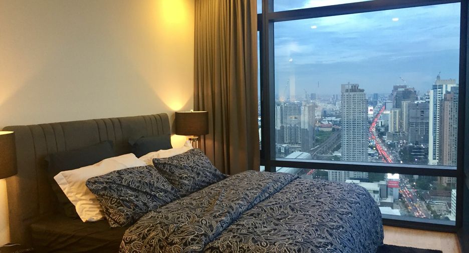 À vendre et à louer 2 chambres condo à Watthana, Bangkok
