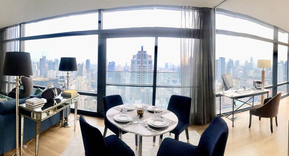 À vendre et à louer 2 chambres condo à Watthana, Bangkok